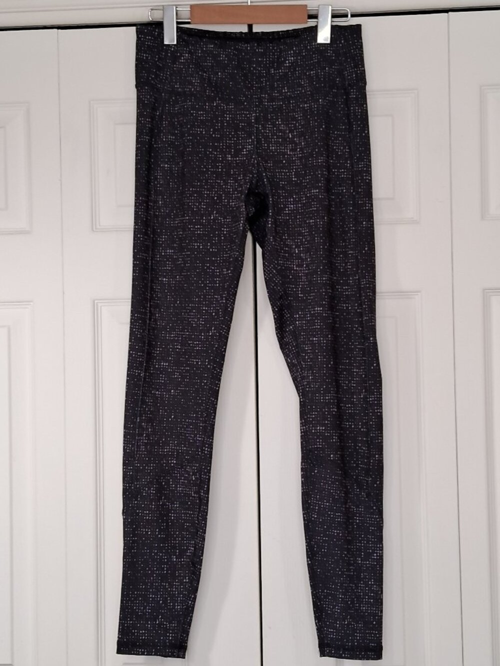 Joe Fresh Active Leggings - Picture 2 of 8
